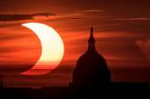 Сегодня в мире наблюдали кольцевое затмение Солнца. ФОТО