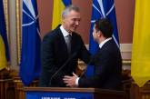 Зеленский и генсекретарь НАТО обсудили предстоящий саммит, на который Украину не пригласили
