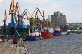 В портах Николаева и Одессы ограничили работу с зерновыми из-за погоды