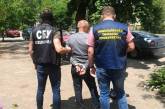 В Николаеве к депутату, который попался на взятке, применили домашний арест
