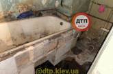 В Киеве пьяный мужчина провалился в дыру в ванной