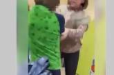 В Киеве учительница била ребенка с инвалидностью. ВИДЕО