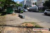В Николаеве на ПГУ спилили деревья – обустраивают парковочный карман