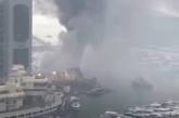 В Гонконге при пожаре затонули 10 яхт (ВИДЕО)