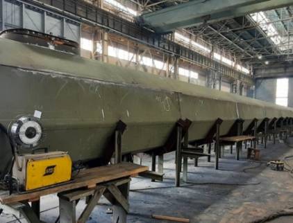 Гигантский флаг в Николаеве: на заводе «Океан» изготавливают 30-тонный флагшток (фото)