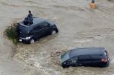 В Японии из-за потопа эвакуировали 240 тысяч человек