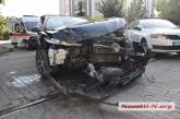В центре Николаева «Тойота» протаранила «Фольксваген»: пострадала водитель