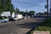 Пробки в Николаеве: при въезде на Ингульский мост появились регулировщики (видео)