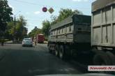Пробки в Николаеве: движение транспорта регулируют полицейские (видео)