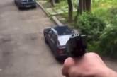 В Киеве мужчина стрелял из окна по прохожим: заявил, что служит Путину