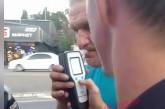 В Днепре пьяный водитель вез полную маршрутку пассажиров (видео)