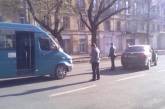 В центре Одессы иномарка ударила маршрутку. Пострадали пассажиры. ФОТО