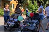 В Чернигове прошел фестиваль близнецов (видео)
