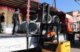 В Литву из Украины отправили 38 тонн гуманитарной помощи – колючей проволоки