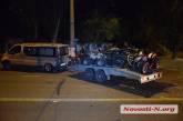 В центре Николаева «Тойота» врезалась в авто, перевозившее квадроциклы: двое пострадавших