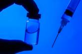 Ученые установили, какая из вакцин дает больше антител