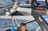 В Николаеве спасли двух юных спортсменов, у которых перевернулась яхта