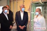 В Николаеве лидер ОПЗЖ Юрий Бойко пообещал найти недостающие средства для детской больницы