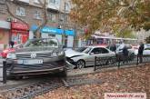 Появилось видео момента ДТП с четырьмя авто в центре Николаева