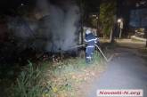 Ночью в центре Николаева спасатели тушили пожар (видео)