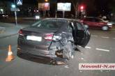 Ночью в центре Николаева пьяный на «Лексусе» протаранил два автомобиля