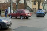 В Николаеве столкнулись «Хюндай» и ВАЗ — едва не сбили пешехода