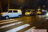 В центре Николаева столкнулись два микроавтобуса: заблокировано движение трамваев