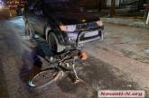 В Николаеве внедорожник сбил велосипедистку — пострадавшую увезла скорая