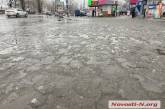 Николаев в плену у непогоды: оборванные провода и тротуары под слоем льда (фоторепортаж)