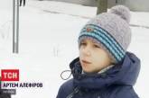 Десятилетний мальчик 12 часов под ледяным дождем в лесу отогревал потерявшего сознание отца (видео)