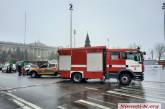 В Николаеве полицейские разыскивают «минера» катка на Серой площади