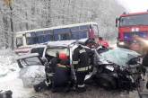 Во Львовской области авто столкнулось с автобусом: семеро пострадавших