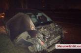 Ночью в Николаеве столкнулись два «Фольксвагена»: пострадала водитель