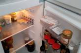Холодильник с алкоголем и дорогие лекарства: в николаевской «инфекционке» нашли «тайную» комнату