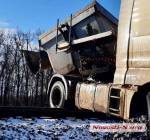 На перегоне Колосовка &ndash; Первенец в Николаевской области грузовой автомобиль MAN столкнулся с тепловозом пассажирского поезда