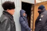Убийство супругов в микроавтобусе под Киевом: задержан подозреваемый