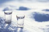 Медики объяснили украинцам, почему опасно греться алкоголем на морозе