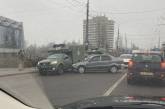 В Николаеве «Джили» протаранил армейский санитарный автомобиль