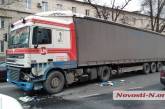 В Николаеве водитель седельного тягача уснул за рулем и спровоцировал ДТП
