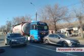 В Николаеве столкнулись седельный тягач MAN и Toyota Camry