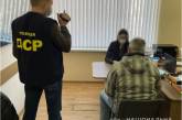 Схемы с растаможкой: в Одессе задержали троих таможенников