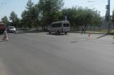 В Николаеве микроавтобус зацепил пешехода