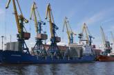 Ночью российские захватчики нанесли удар по морскому порту Николаева
