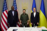 Владимир Зеленский провел встречу с госсекретарем и министром обороны США, прибывшими в Киев