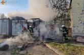 Ракетный обстрел Николаева: в Корабельном районе возник пожар