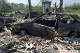 Сгоревшие машины и разрушенные дома: как выглядит село под Николаевом после обстрелов (фото)