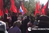Парады от оккупантов на юге Украины: «активистов» завезли из Крыма