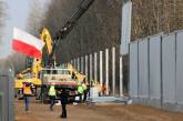 Поляки возвели на границе с Беларусью уже 120 км ограждения
