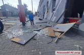 В Николаеве вражеская ракета разрушила здание спорткомплекса