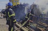 Ракетный удар по порту Одессы: появились фото и видео последствий